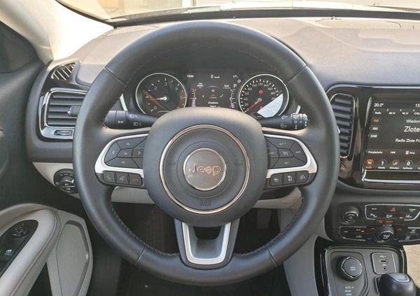 Jeep Compass cena 109900 przebieg: 76827, rok produkcji 2019 z Warszawa małe 352
